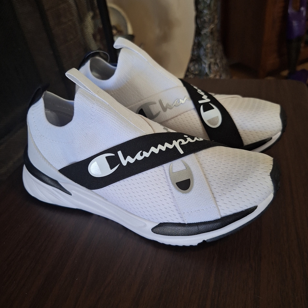 Champion White Slip-On Sneakers Fit Like Glove They Are Light Weight. - Picture 2 of 5
